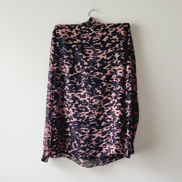 Cabi animal print brown and black color‎ long sleeve blouse size S/M - Picture 6 of 6